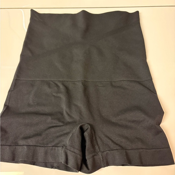 Skinnygirl Other - Skinny Girl Shorts